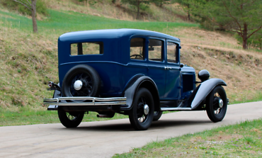Chrysler-Sedan-Berline-1931-5