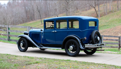 Chrysler-Sedan-Berline-1931-8