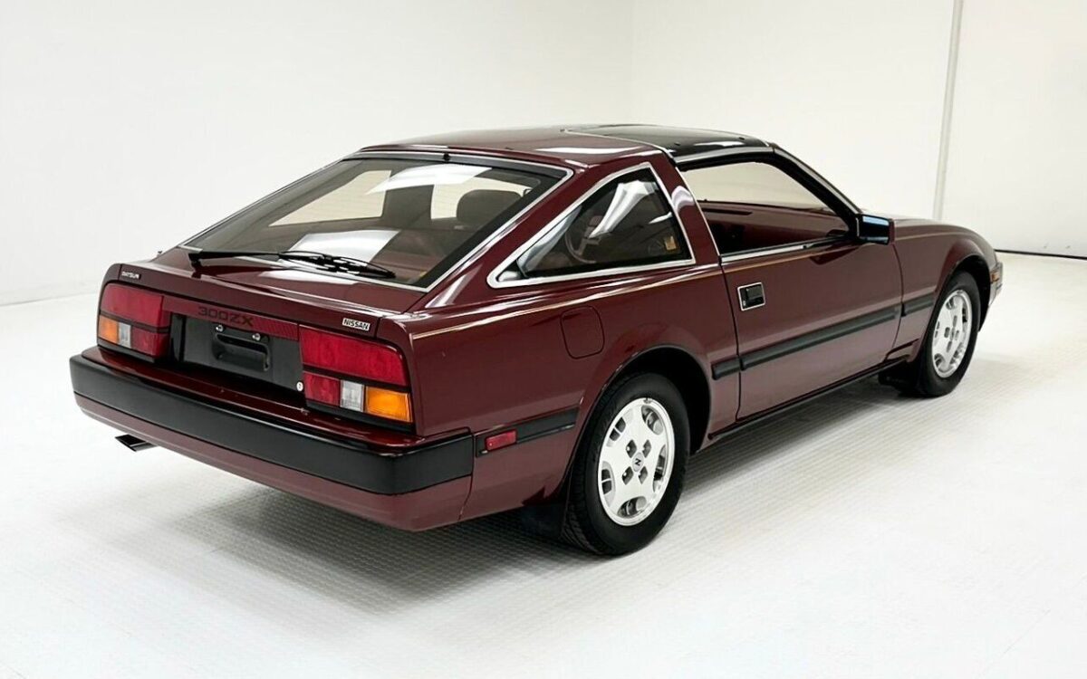 Datsun-Z-Series-Coupe-1984-5