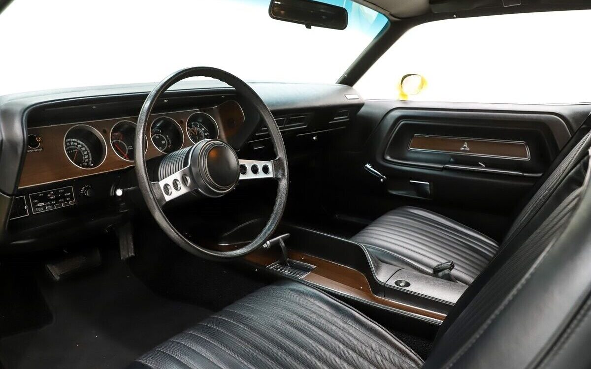 Dodge-Challenger-1972-1