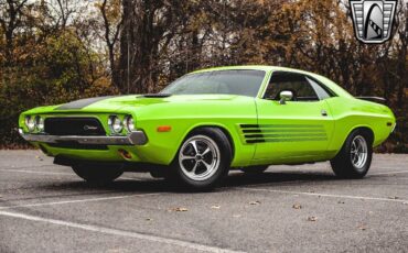 Dodge-Challenger-1972-2