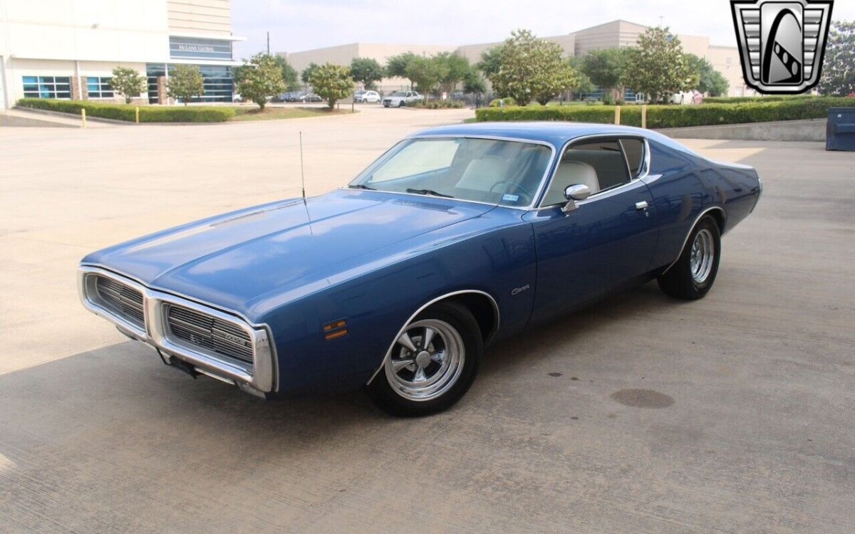 Dodge-Charger-1971-2