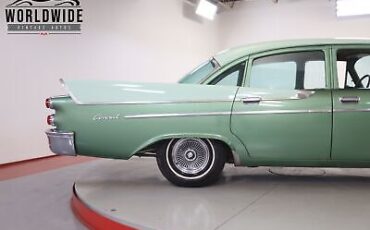 Dodge-Coronet-1958-8