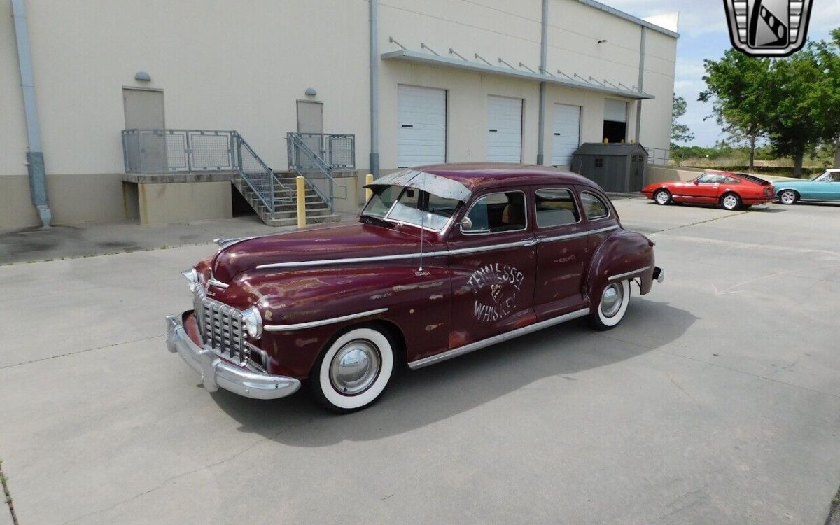Dodge-Custom-1948-9