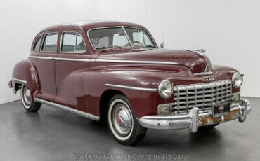 Dodge-Custom-Sedan-1948