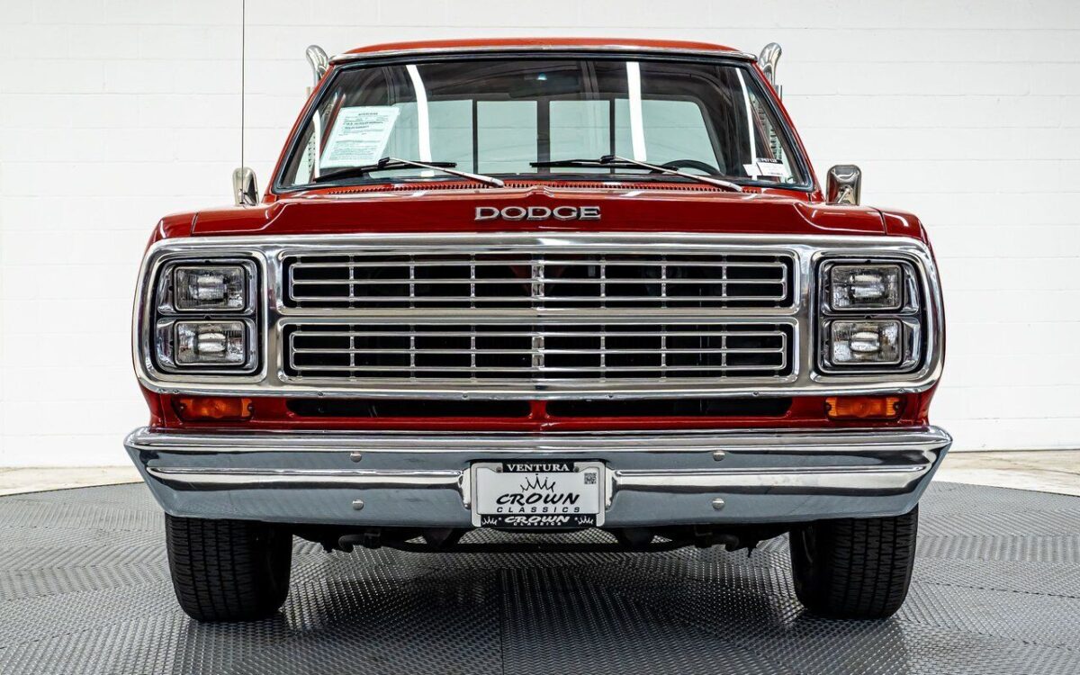 Dodge-D-150-1979-1