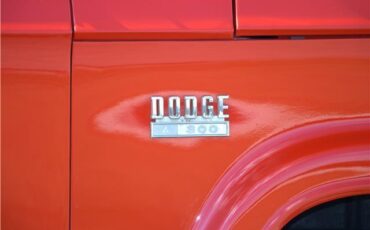Dodge-D300-1971-23