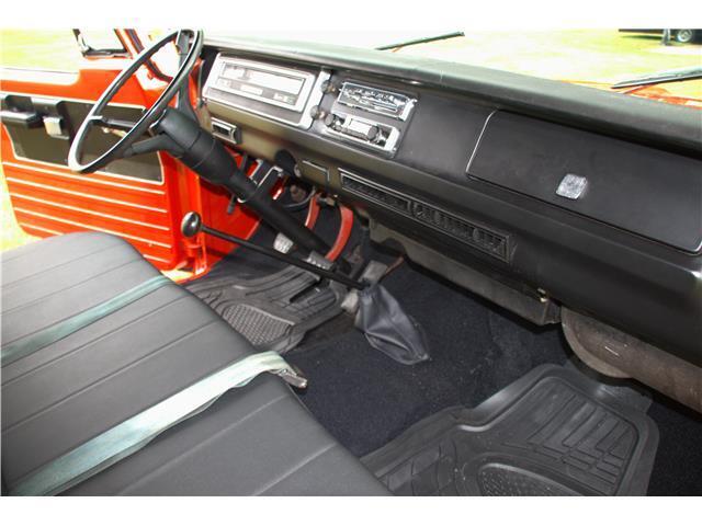 Dodge-D300-1971-5