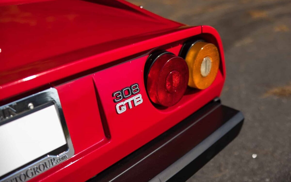 Ferrari-308-1978-11