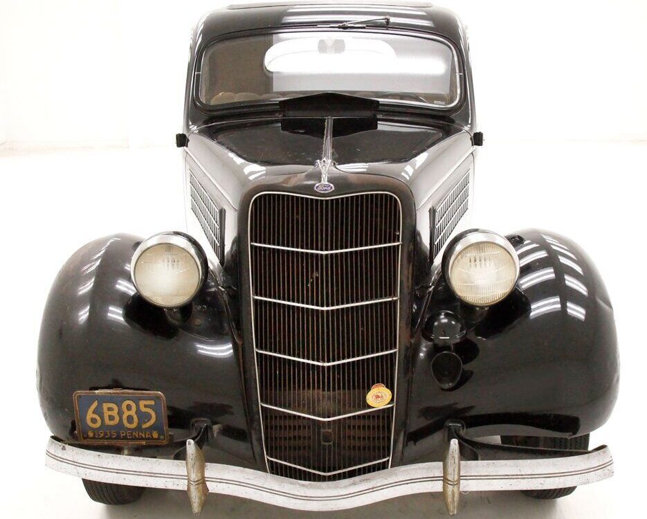 Ford-48-Series-Coupe-1935-7