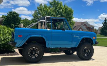 Ford-Bronco-1972-12