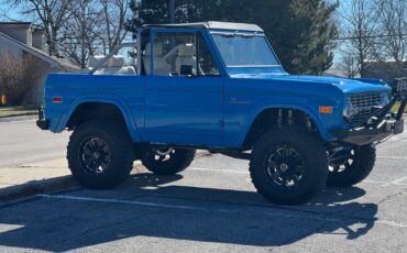 Ford-Bronco-1972-4