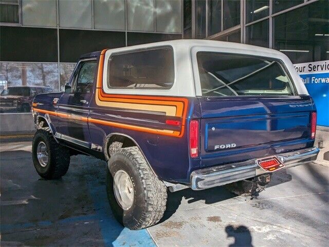 Ford-Bronco-1979-4