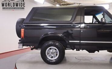 Ford-Bronco-1993-8