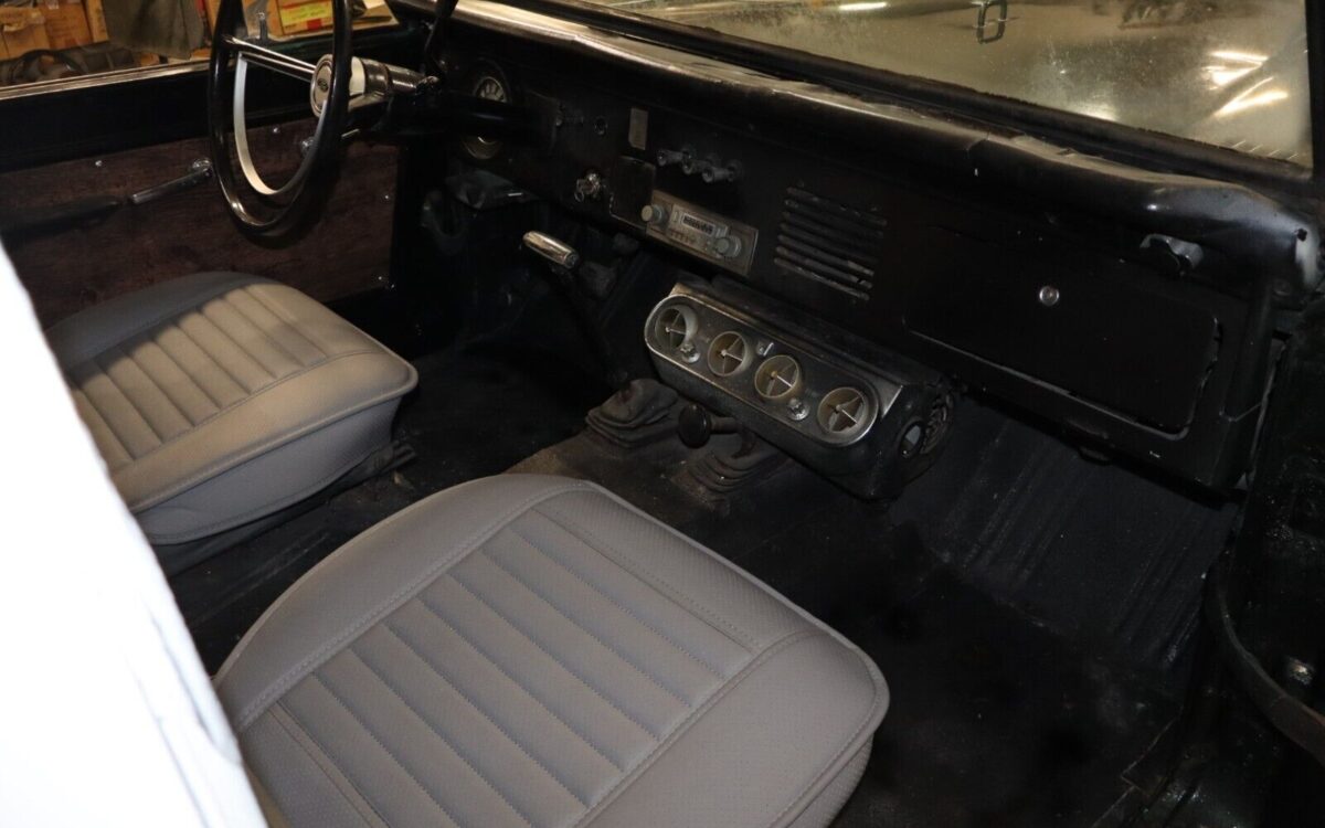 Ford-Bronco-Cabriolet-1966-21