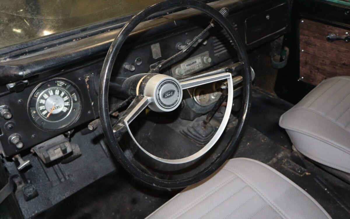 Ford-Bronco-Cabriolet-1966-33