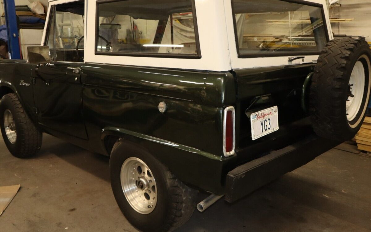 Ford-Bronco-Cabriolet-1966-35