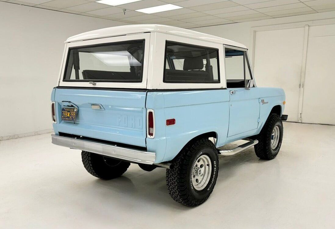 Ford-Bronco-SUV-1976-4