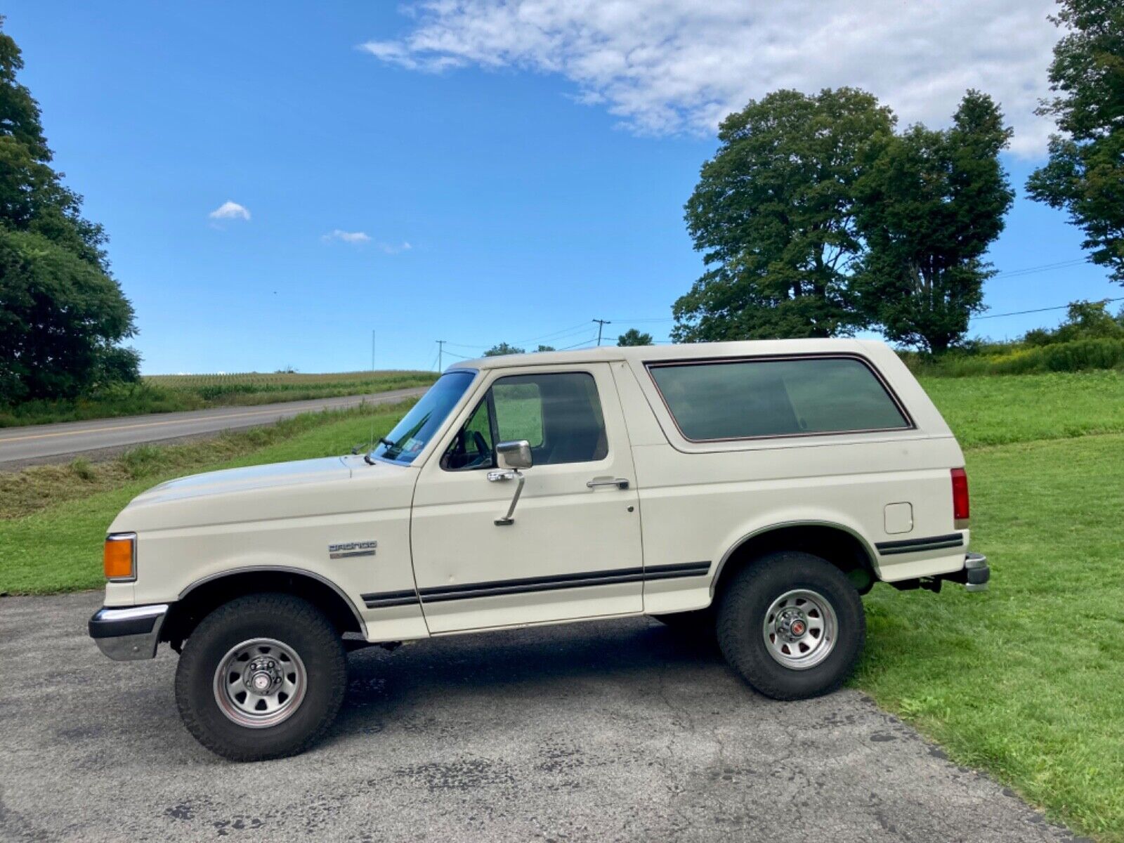 Ford Bronco SUV 1987 à vendre