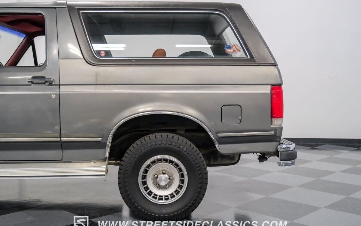 Ford-Bronco-SUV-1989-7