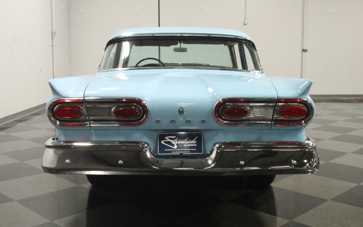 Ford-Custom-Berline-1958-8