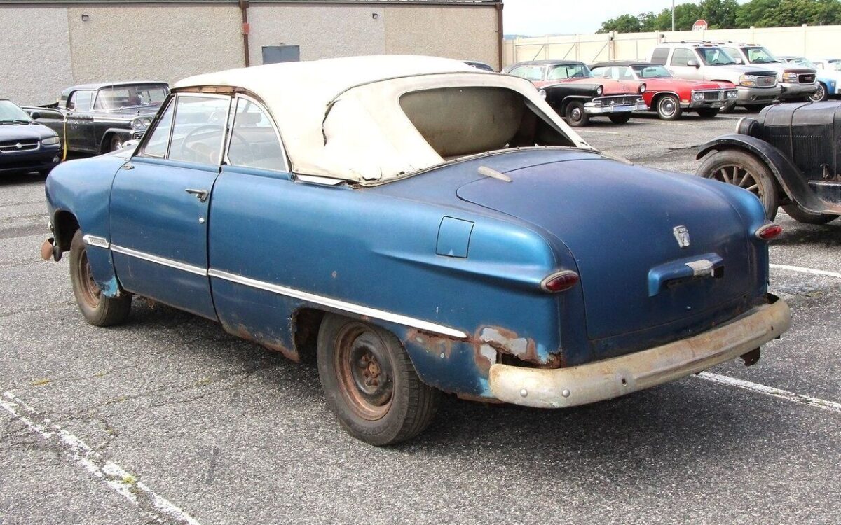 Ford-Custom-Cabriolet-1950-2