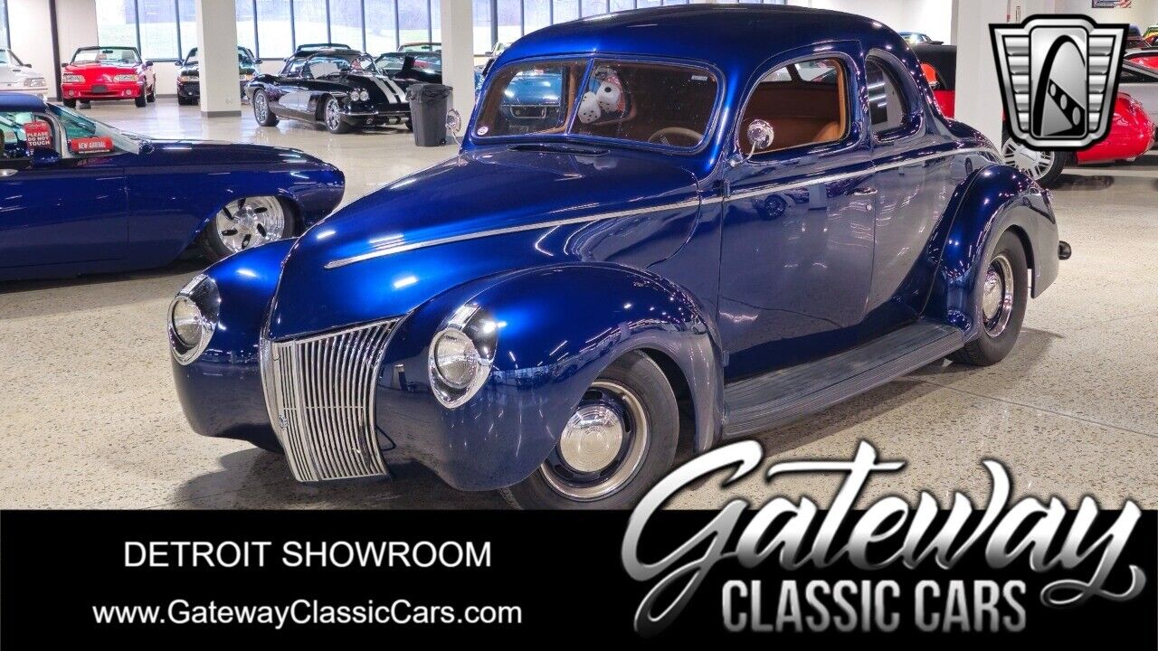 Ford Custom Deluxe / Deluxe  1940 à vendre