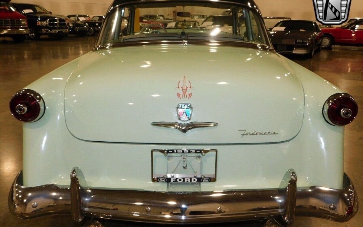 Ford-Customline-1953-8