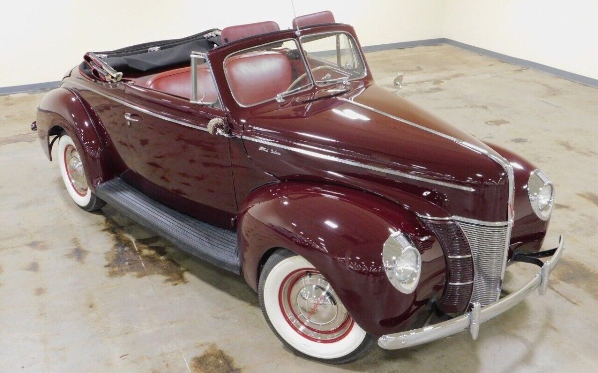 Ford-Deluxe-1940-10