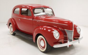 Ford-Deluxe-Berline-1940-5