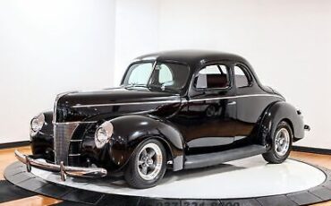 Ford-Deluxe-Coupe-1940