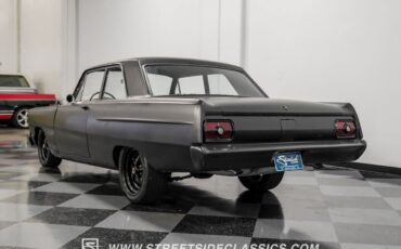 Ford-Fairlane-Berline-1965-11