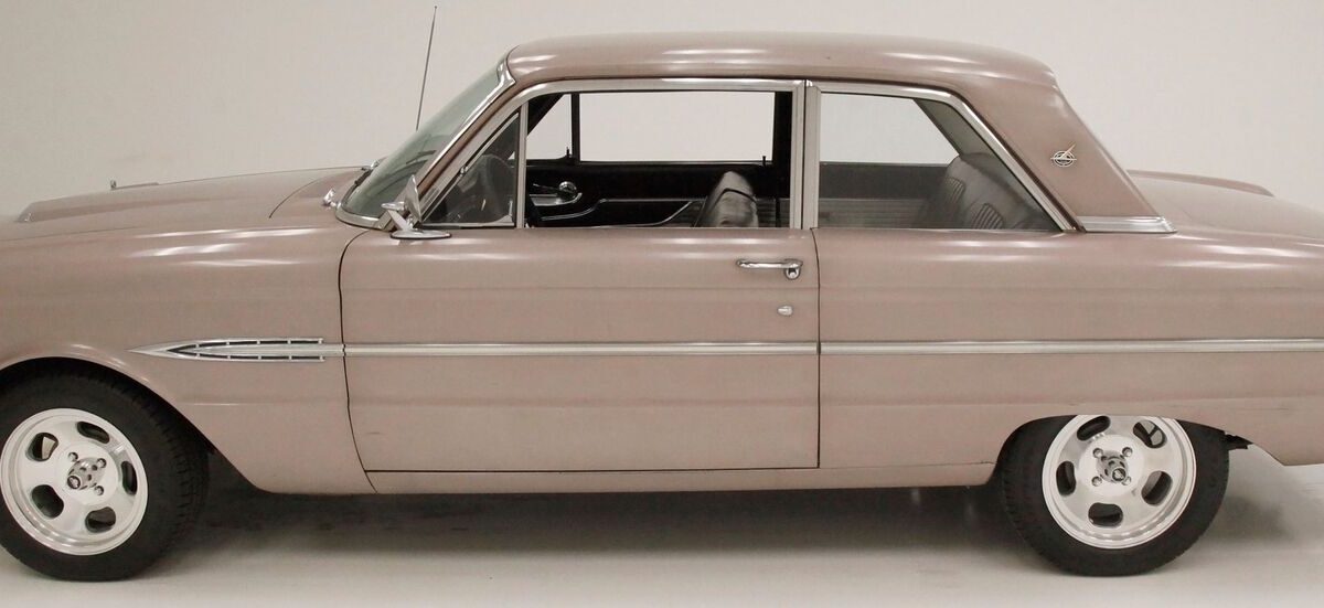 Ford-Falcon-Berline-1963-1