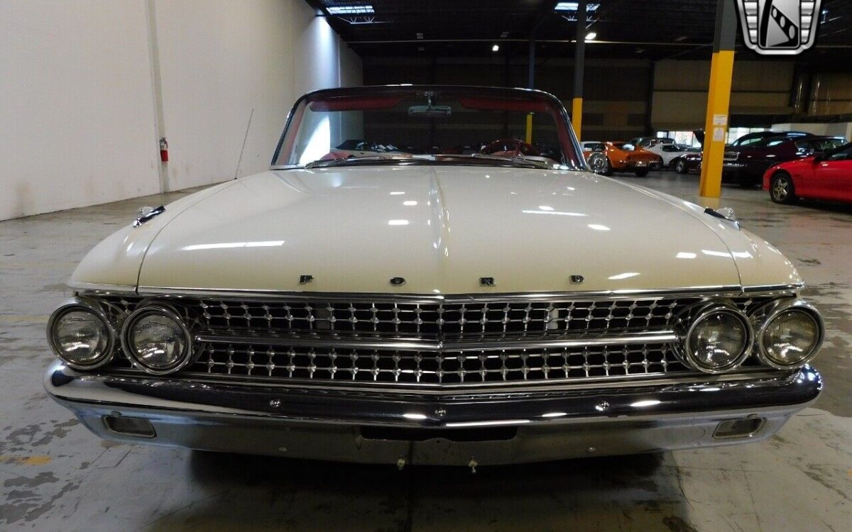 Ford-Galaxie-1961-6