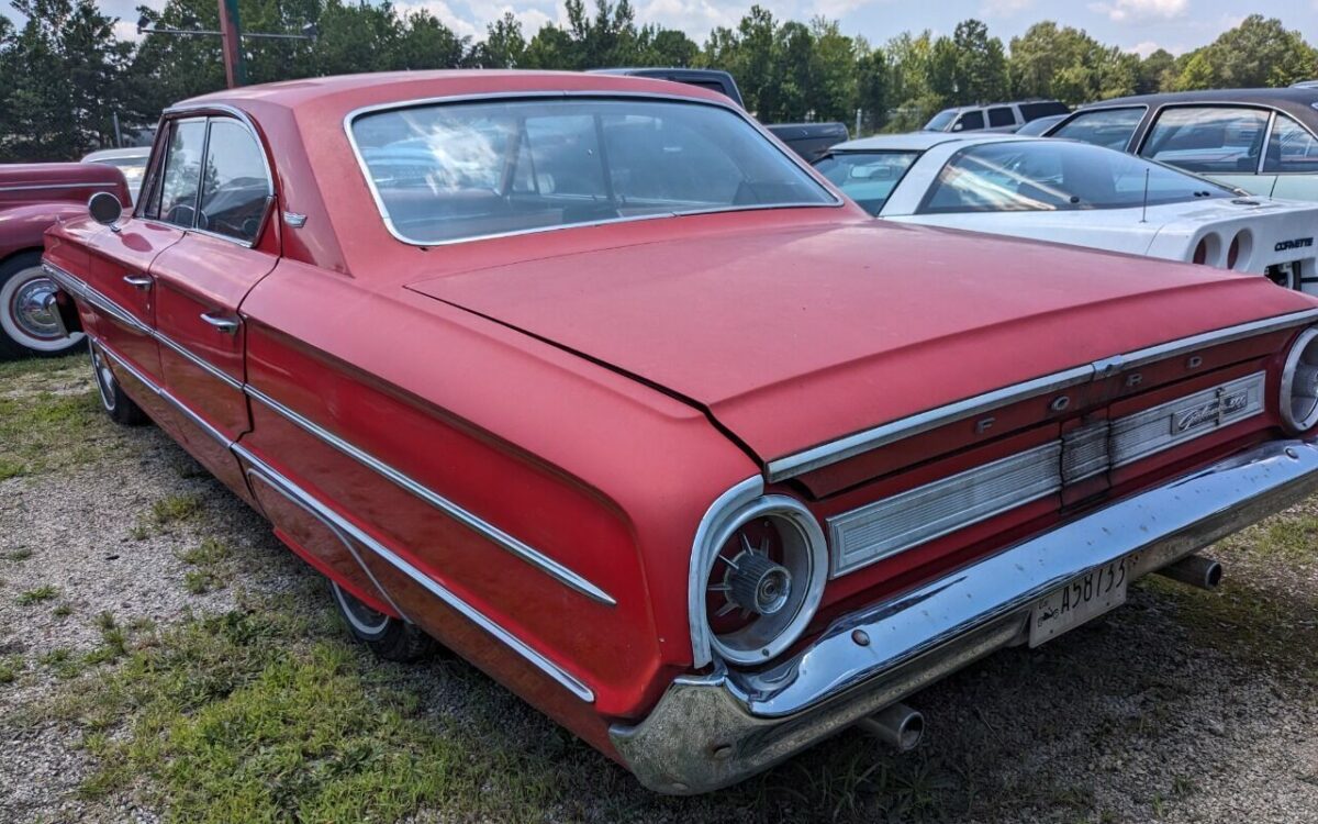 Ford-Galaxie-Berline-1964-5