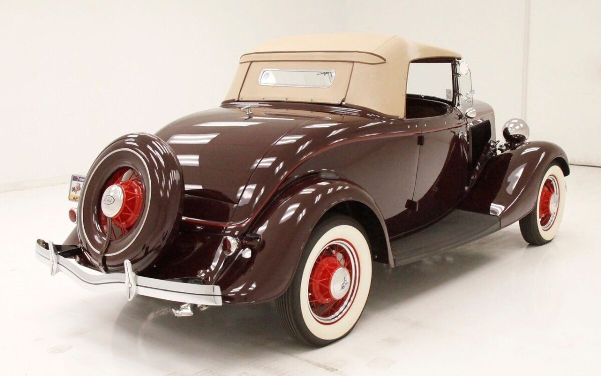Ford-Model-40-Cabriolet-1934-3