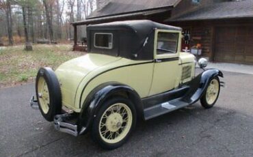 Ford-Model-A-Coupe-1928-4