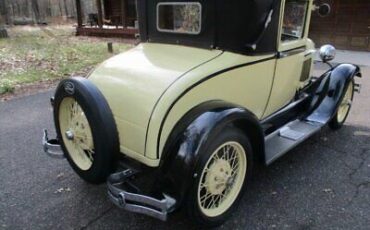 Ford-Model-A-Coupe-1928-5