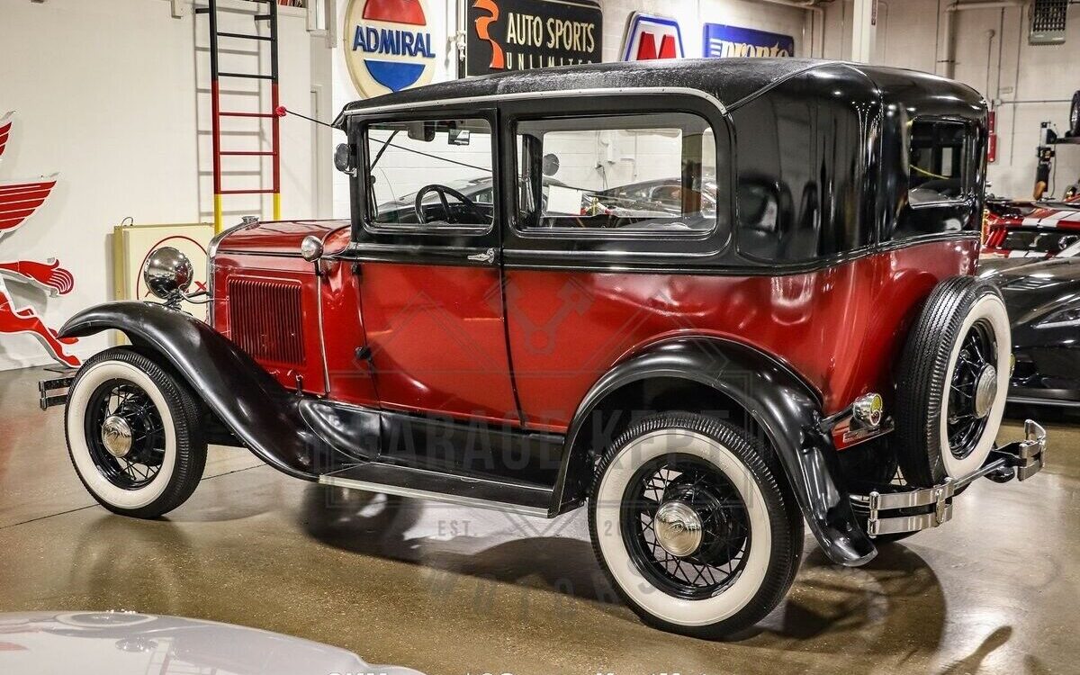 Ford-Model-A-Coupe-1930-11