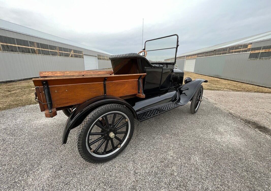 Ford-Model-T-Cabriolet-1921-4