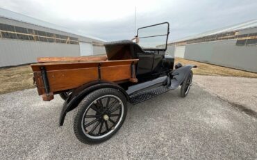 Ford-Model-T-Cabriolet-1921-4