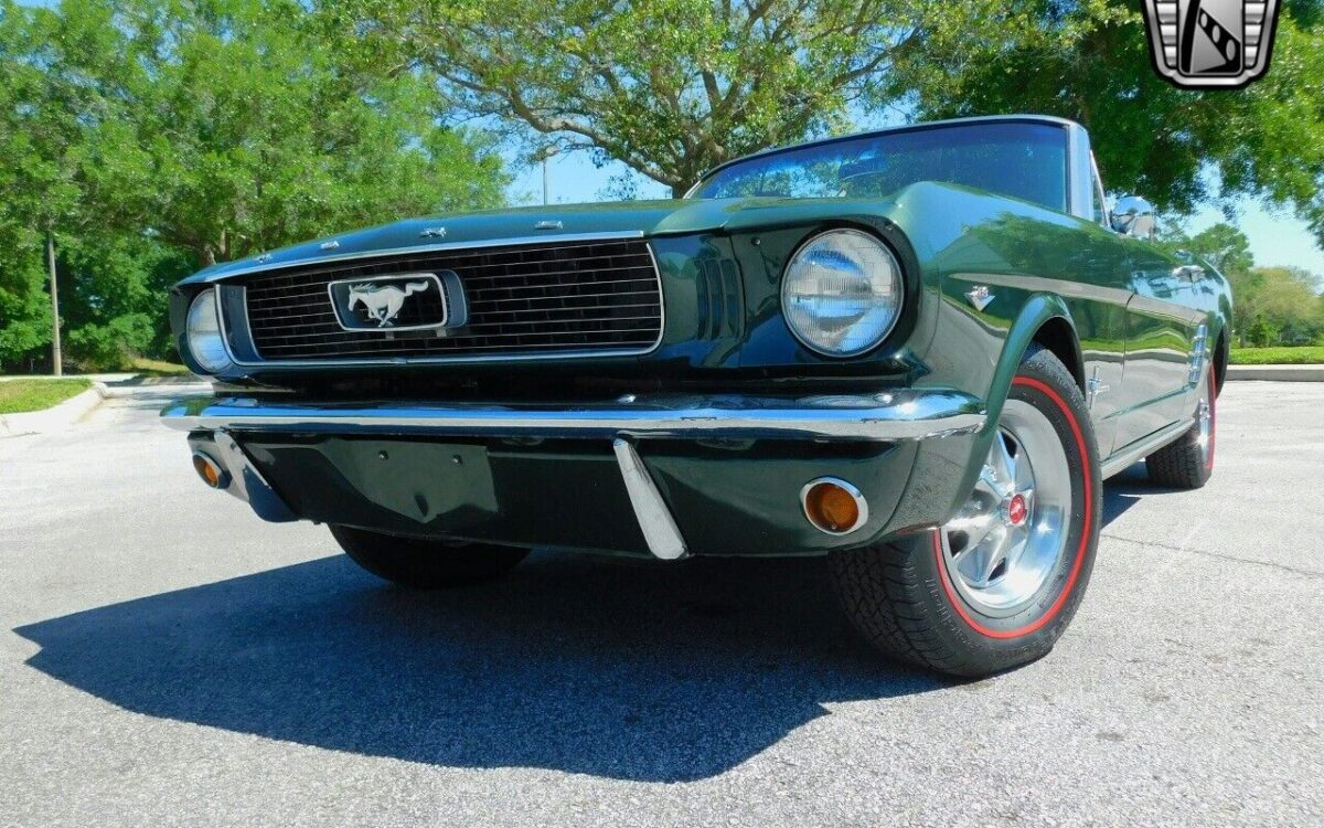 Ford-Mustang-1966-10
