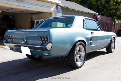 Ford-Mustang-1967-5