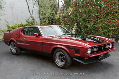 Ford-Mustang-1972-3