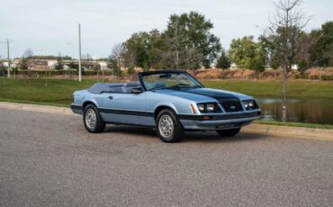 Ford-Mustang-1983-6