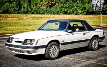 Ford-Mustang-1985-10