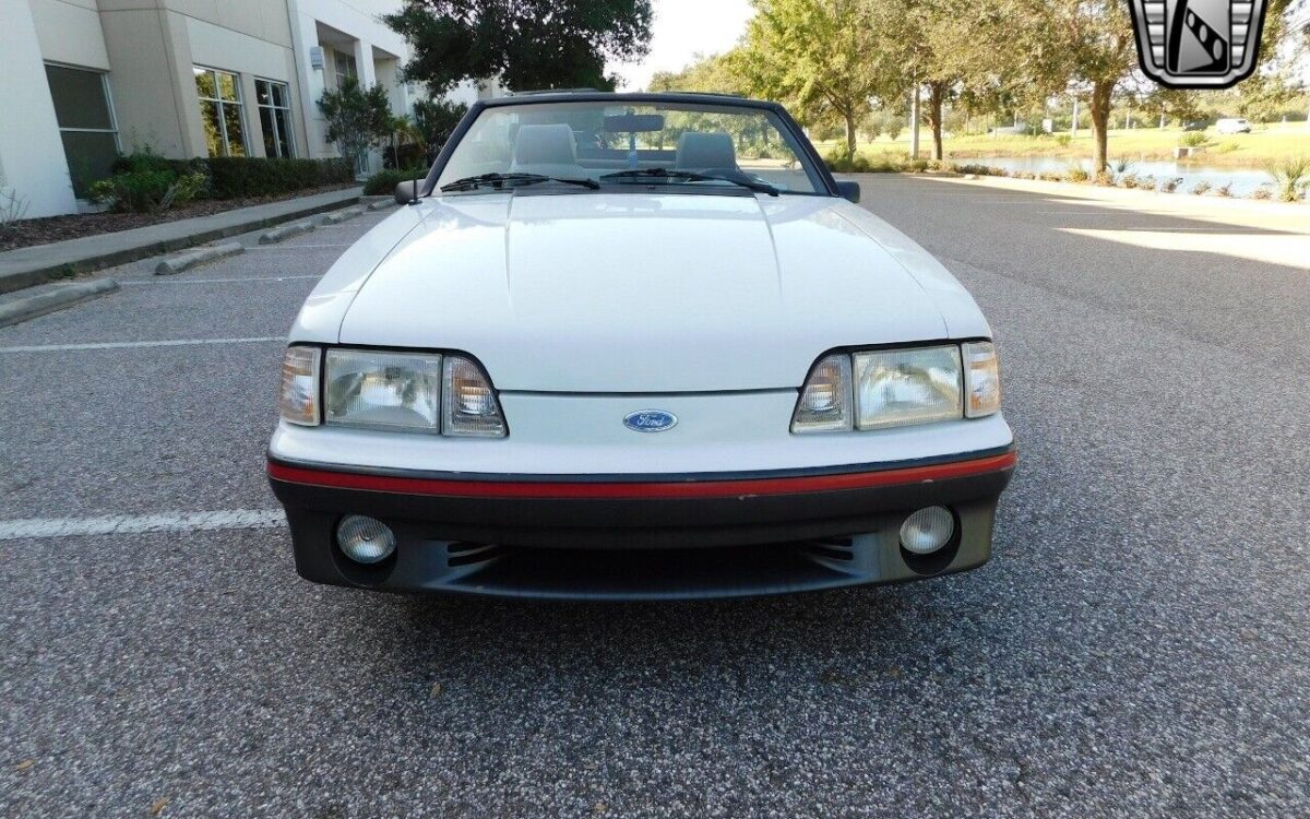 Ford-Mustang-1987-2