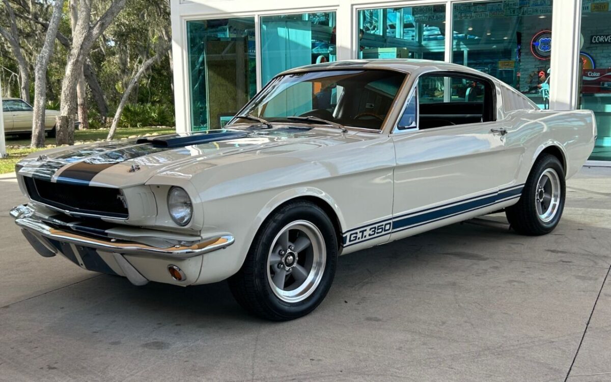 Ford-Mustang-Cabriolet-1965-11