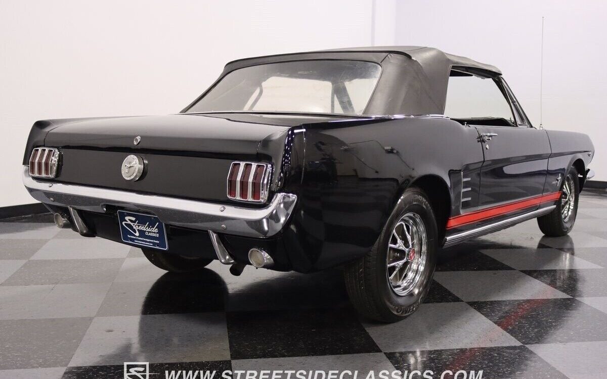 Ford-Mustang-Cabriolet-1966-10