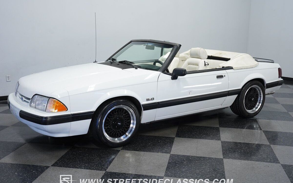 Ford-Mustang-Cabriolet-1988-5